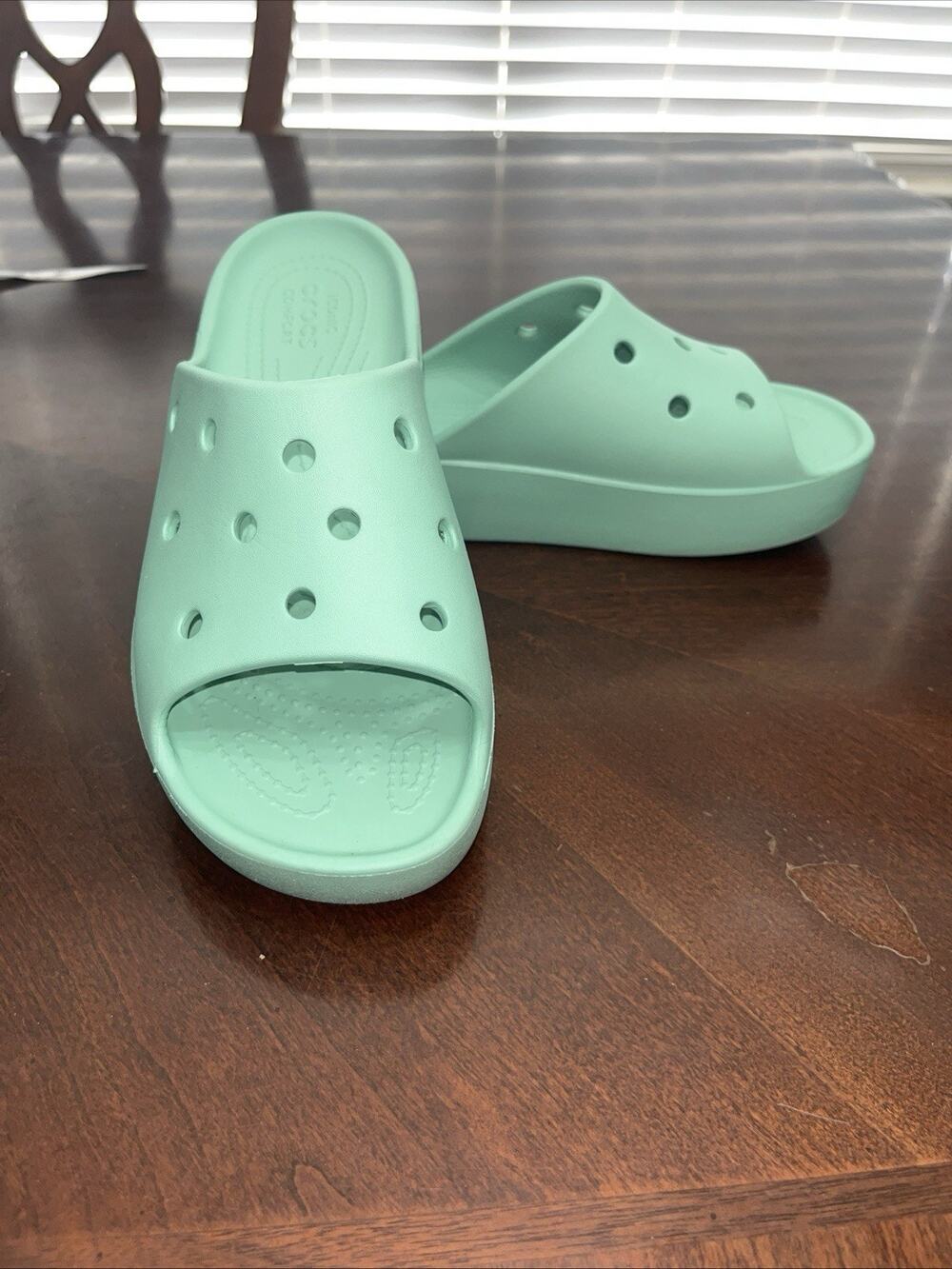 Crocs Classic Platform Slides Sandals Jade Stone US 8 Women’s Slip Ons